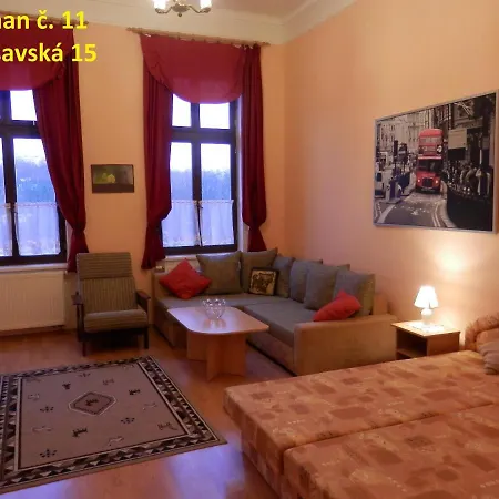 U Trznice Апартаменты Карловы Вары